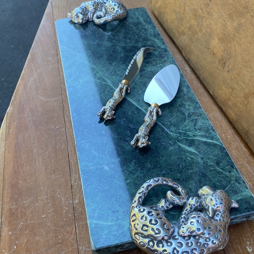 COPY - Arthur Court Jaguar cheeseboard  set  Vintage